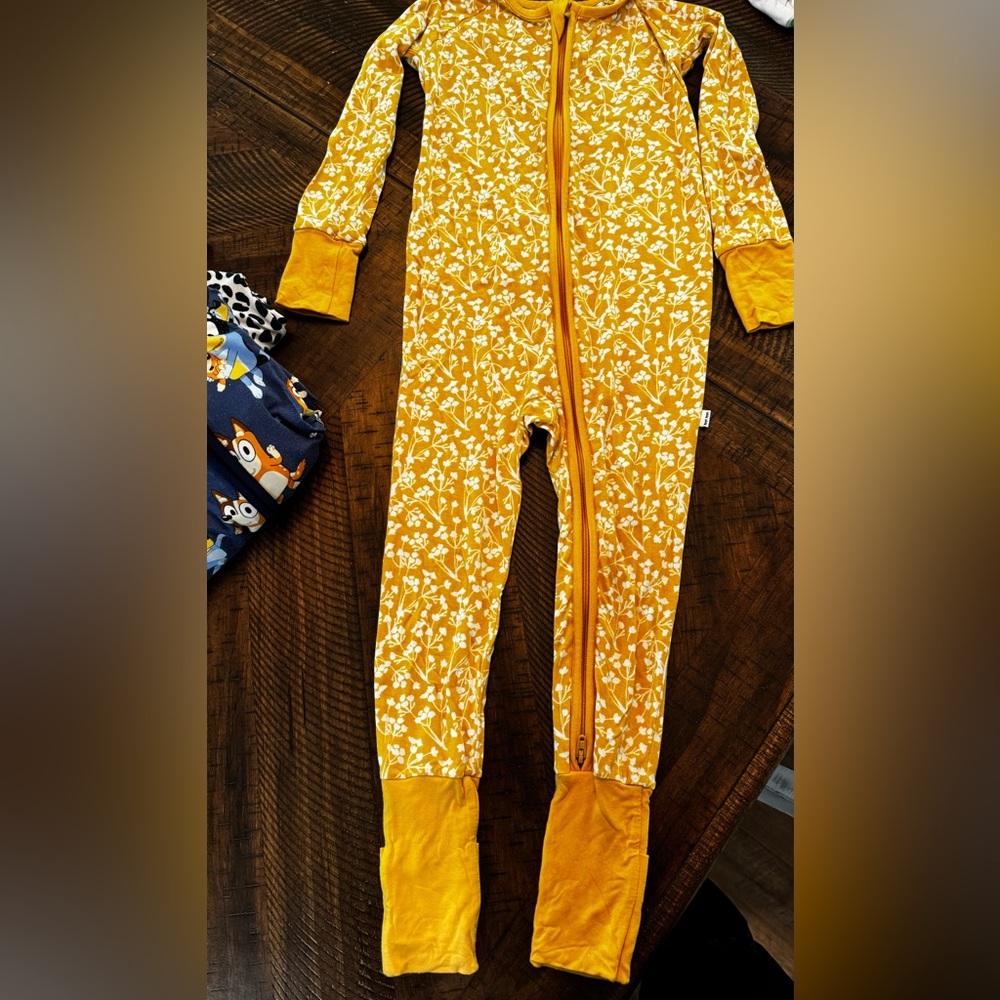 2T zippy little sleepies